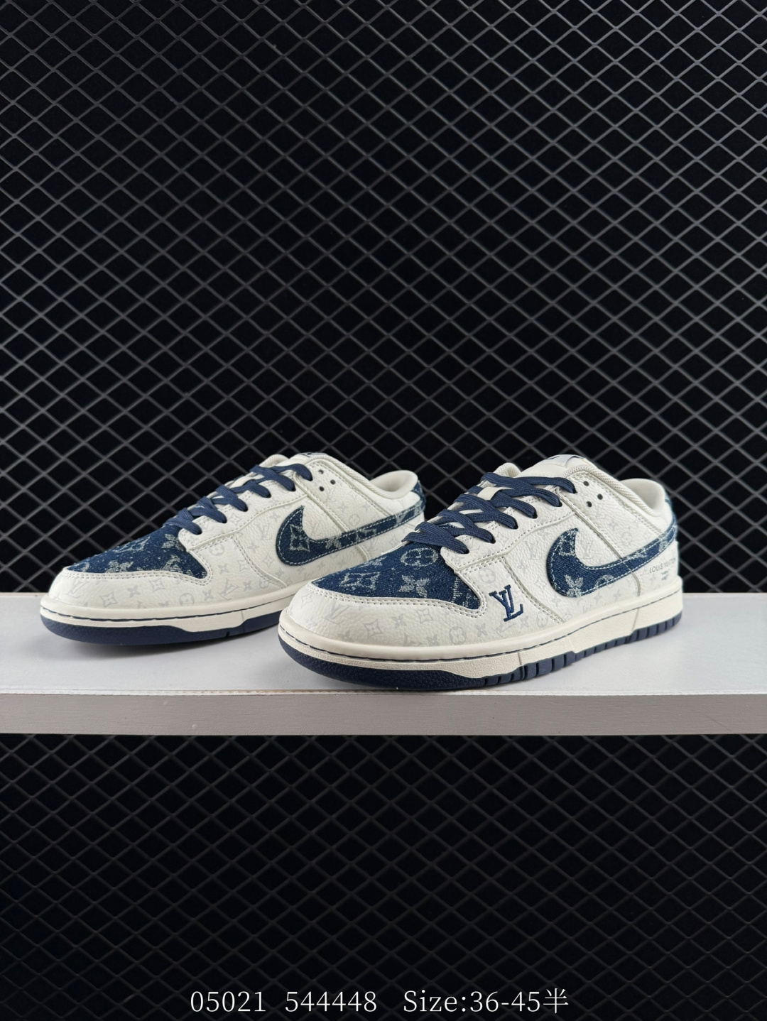 Travis Scott x Air Jordan 1 ” Reverse Mocha “